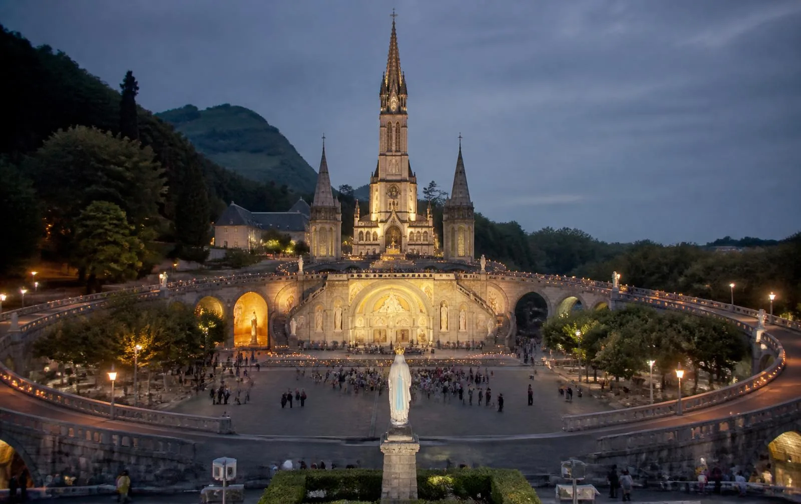 Lourdes